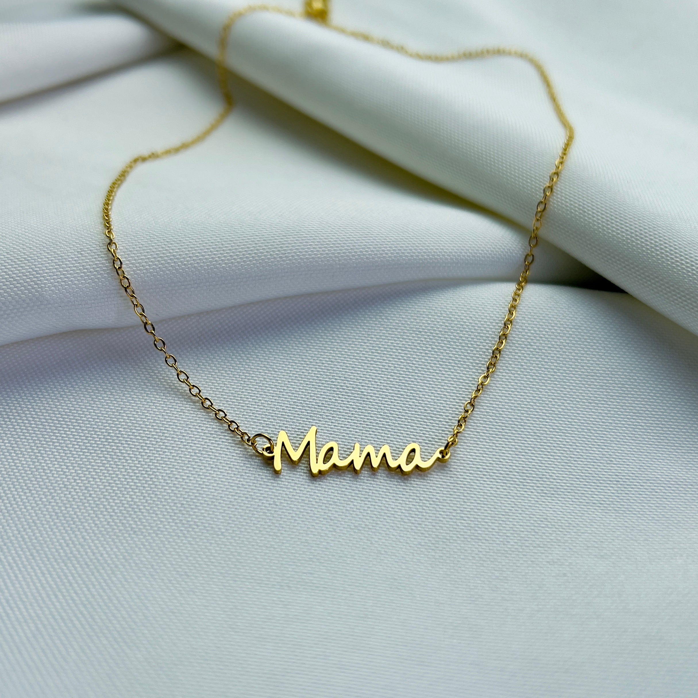 Mama Necklace