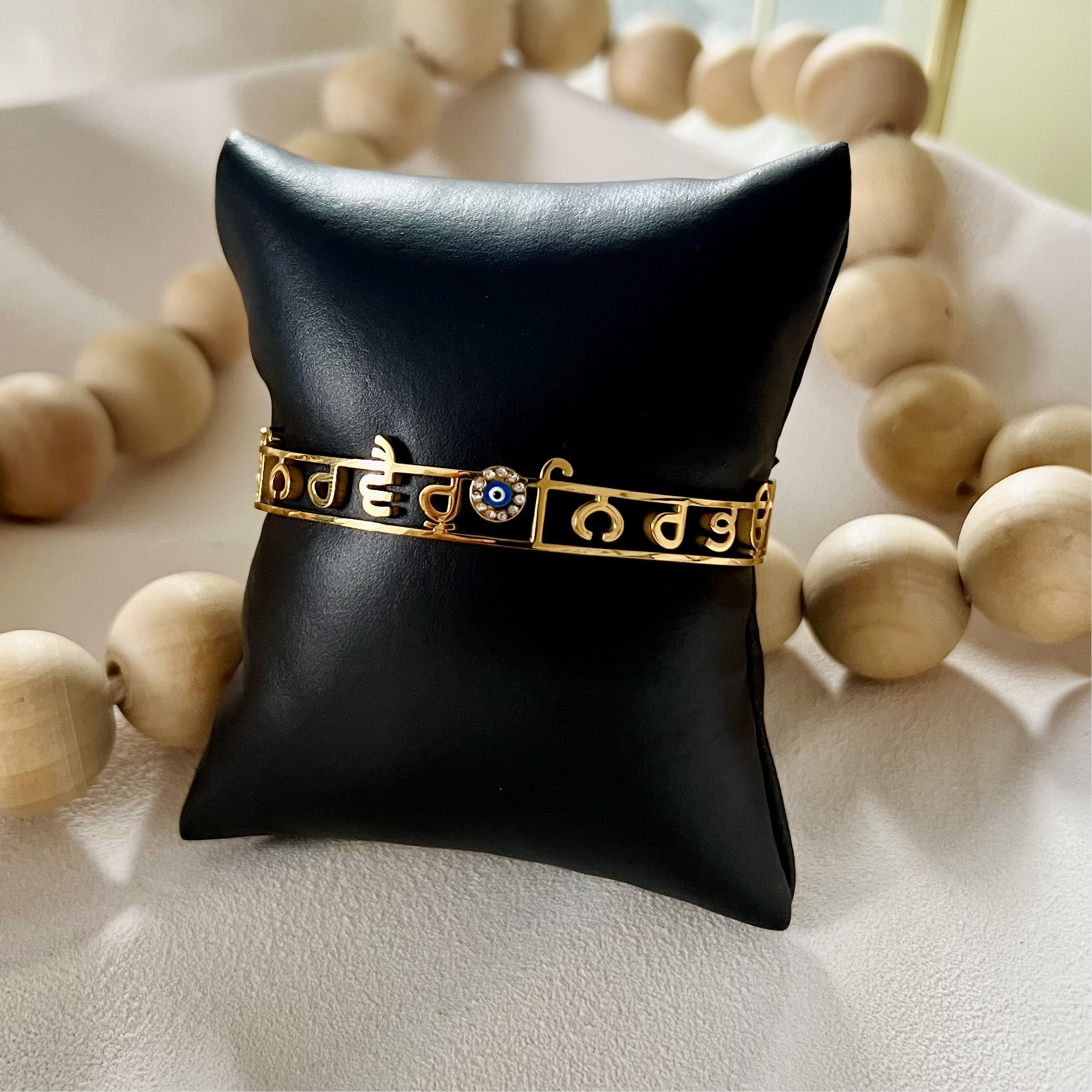 Nirbhau Nirvair Cuff Bangle