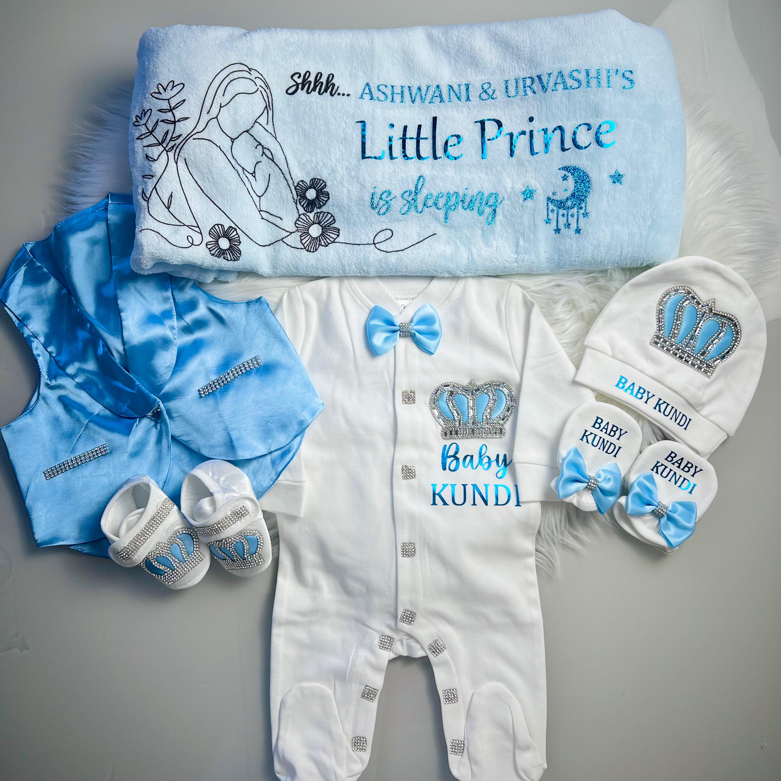 Luxury Personalised Baby Boy Clothes Set | 5-Piece Custom Name Newborn Gift Bundle with Crown Design