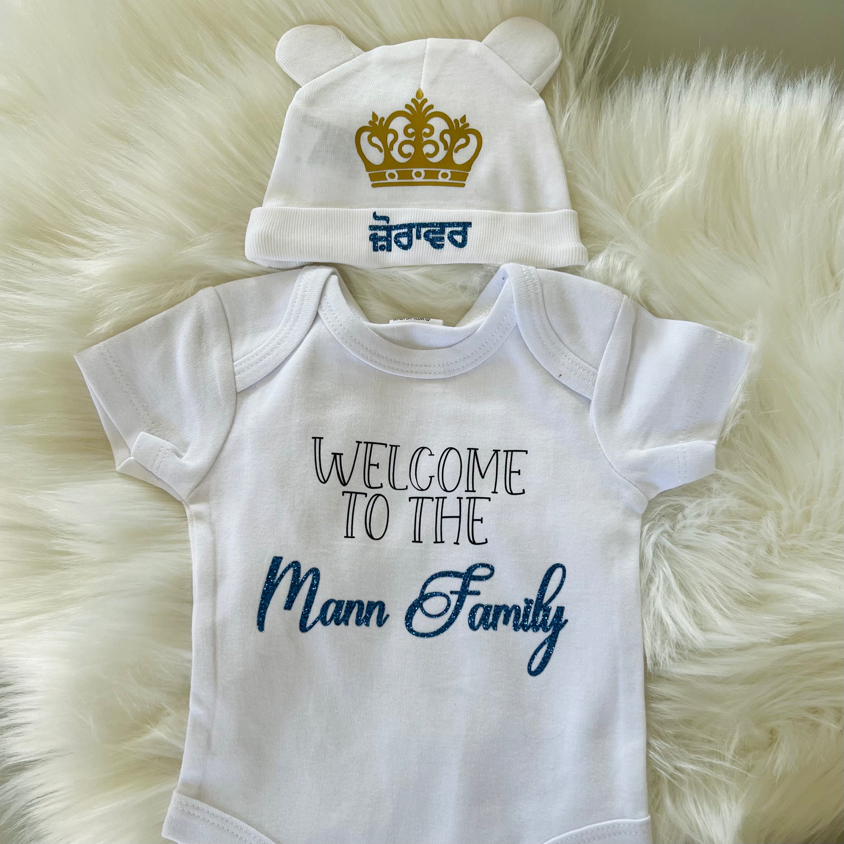 Personalised Baby Bodysuit and beanie set