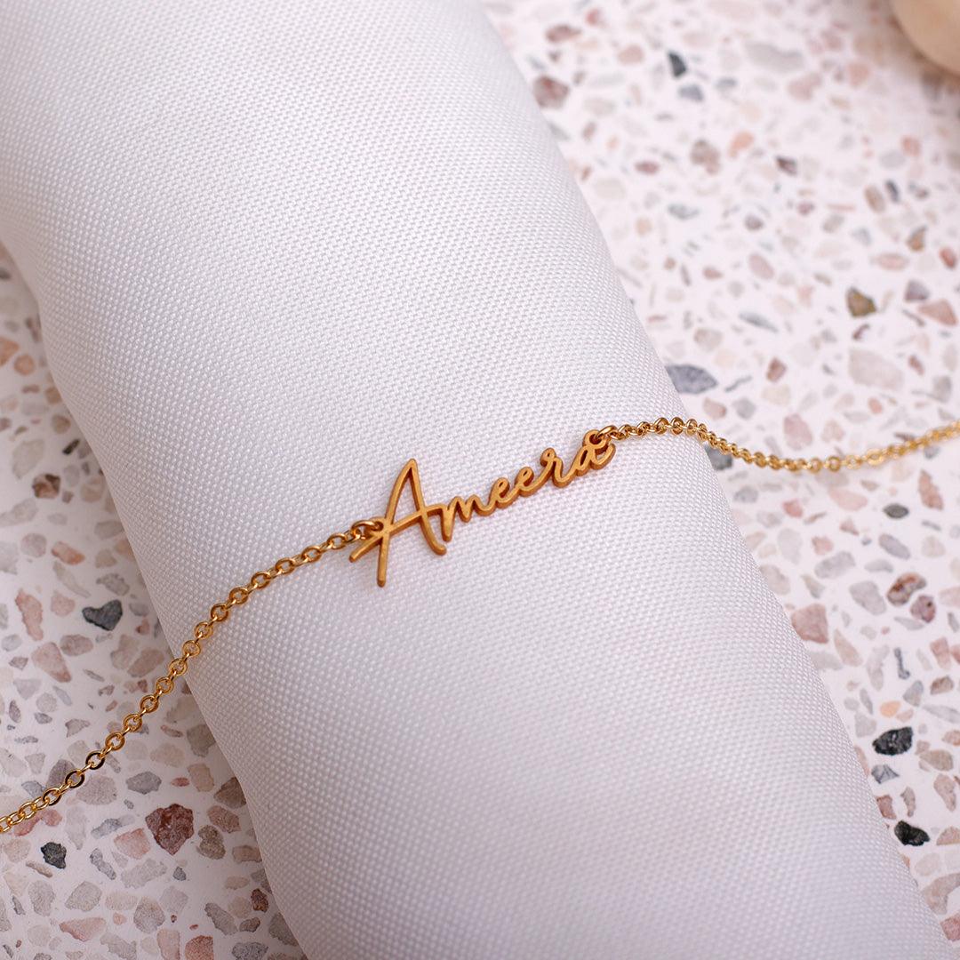 Personalised Cursive Name Necklace in 18k Gold Plated