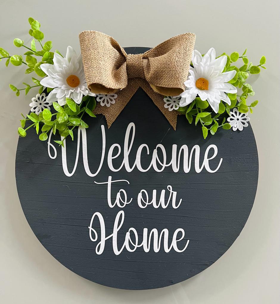 Personalised Wooden Welcome Sign Board - Warmly Greet Your Guests ...